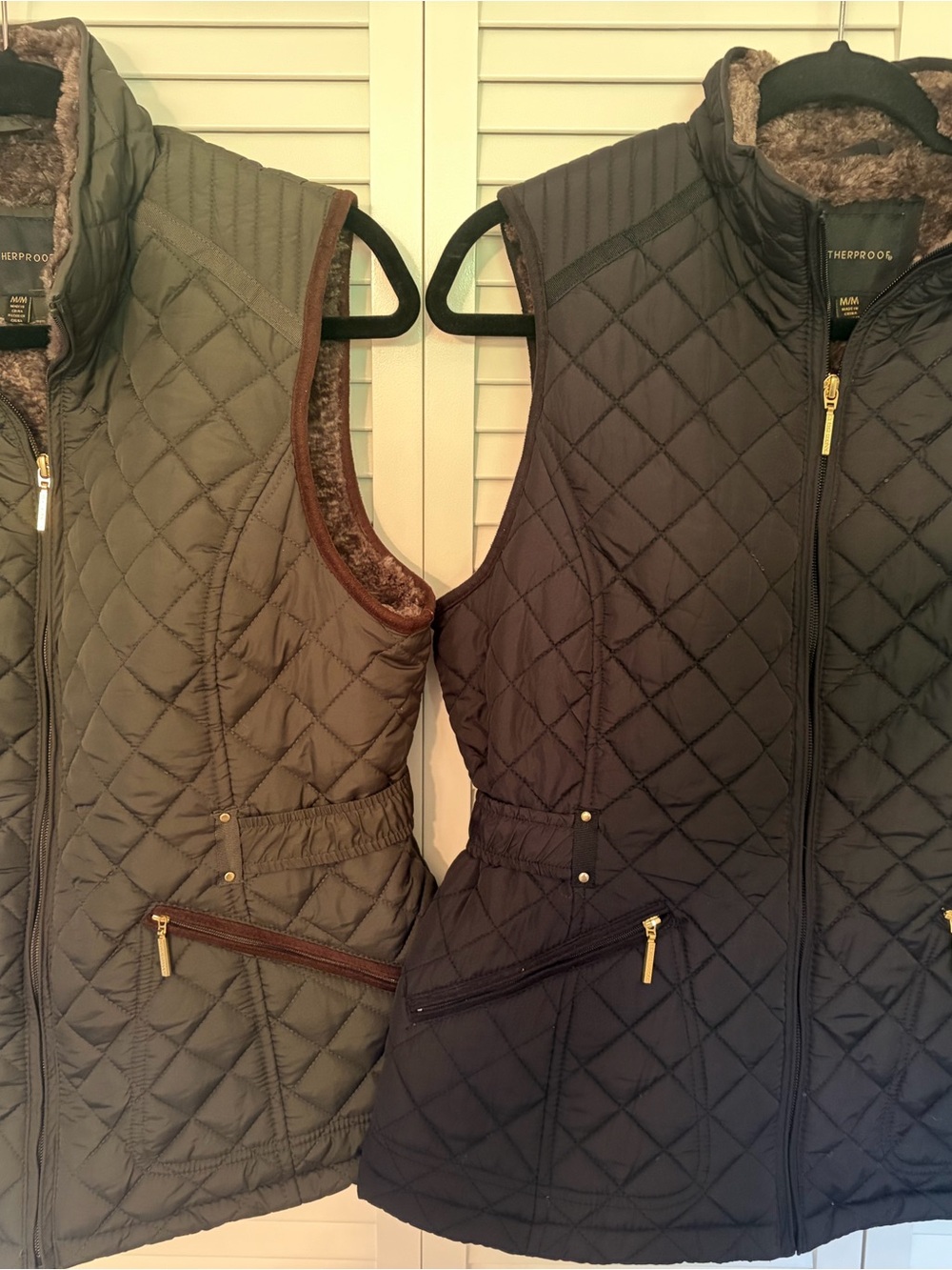 Weatherproof Quilted Sleeveless Vest in Olive and Black